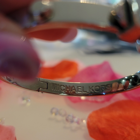 Michael Kors Buckle Bracelet - Picture 7 of 7